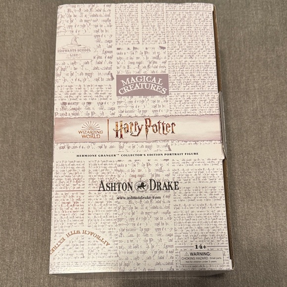 Ashton Drake Hermione Granger NEW - Picture 2 of 4